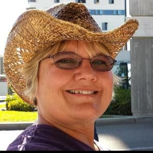 Meet your Posher, Anita